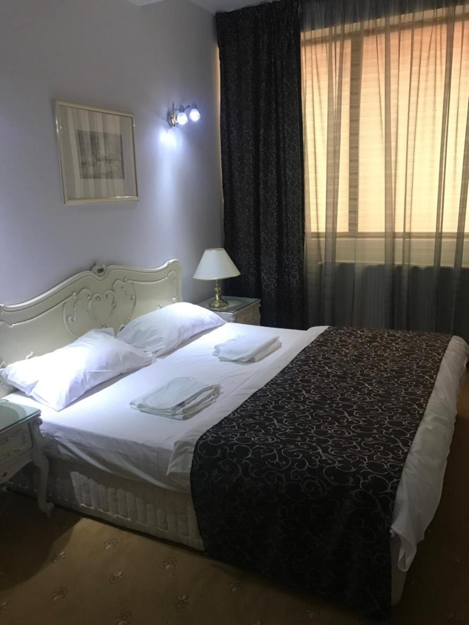 Cazare Fundeni Medlife 부쿠레슈티 외부 사진